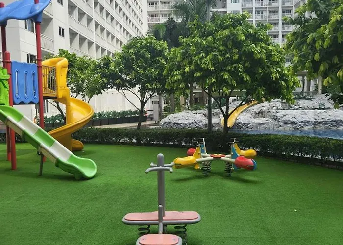 Apartamento Shore Residecnes Infront Of Moa, Netflix, Wifi Manila